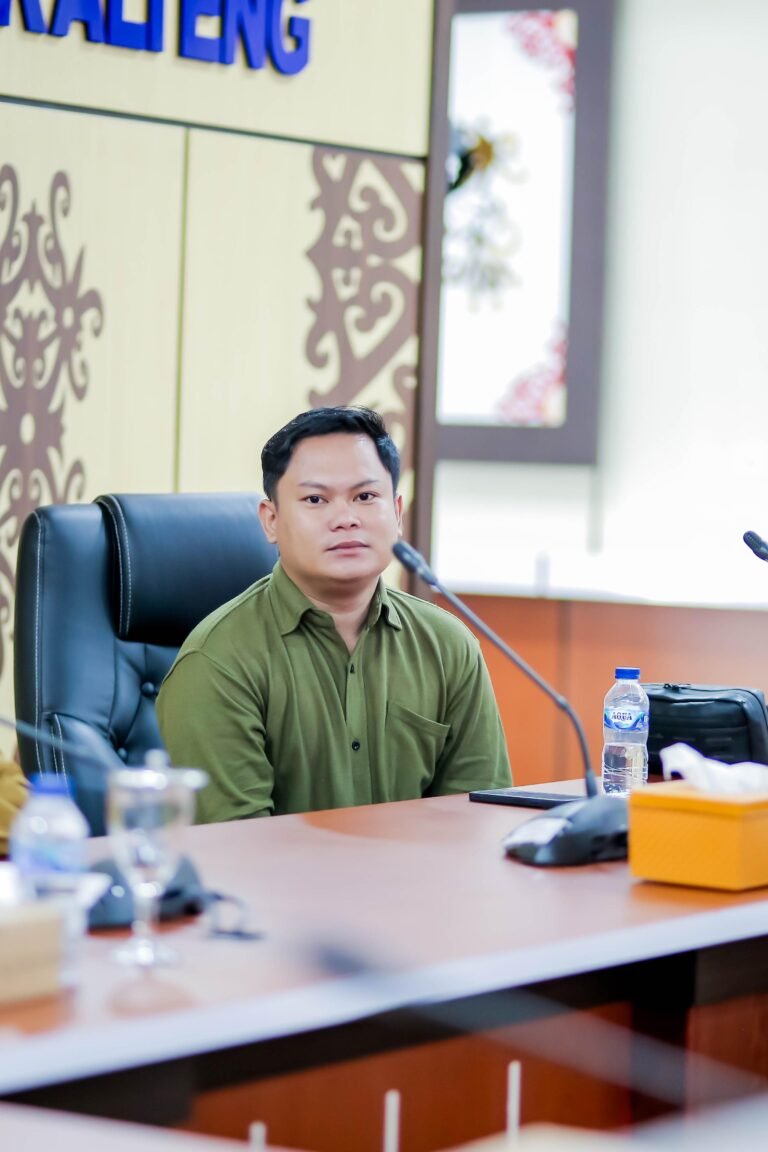Diamanahkan menjadi fasilitator program sehari bersama gubernur ini profile lengkap M. Riva Aditya Pratama