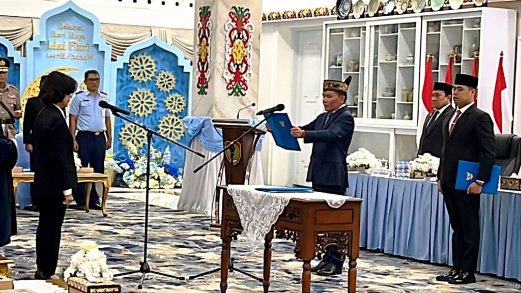 Resmi, Gubernur Agustiar Sabran Lantik Linae Victoria Aden Jadi Pj Sekda Kalteng