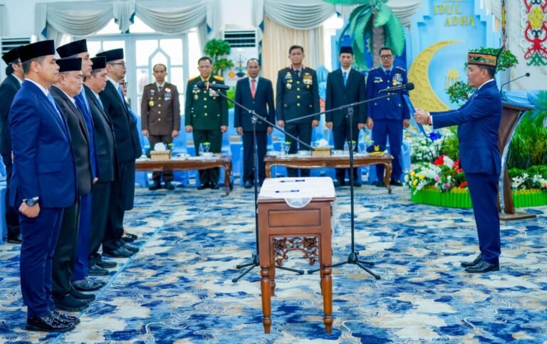 Lantik Enam Pejabat Eselon II, Gubernur Kalteng Tekan Keselarasan Asta Cita